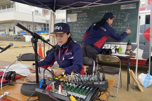 ラジオパーソナリティー